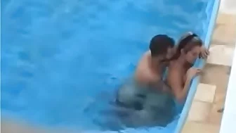 Sexo na piscina em Catolé do Rocha